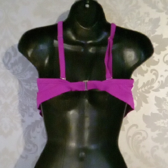 Athleta Pink Sleeveless Cut Out Crop Swim One Piece - Picture 3 of 4